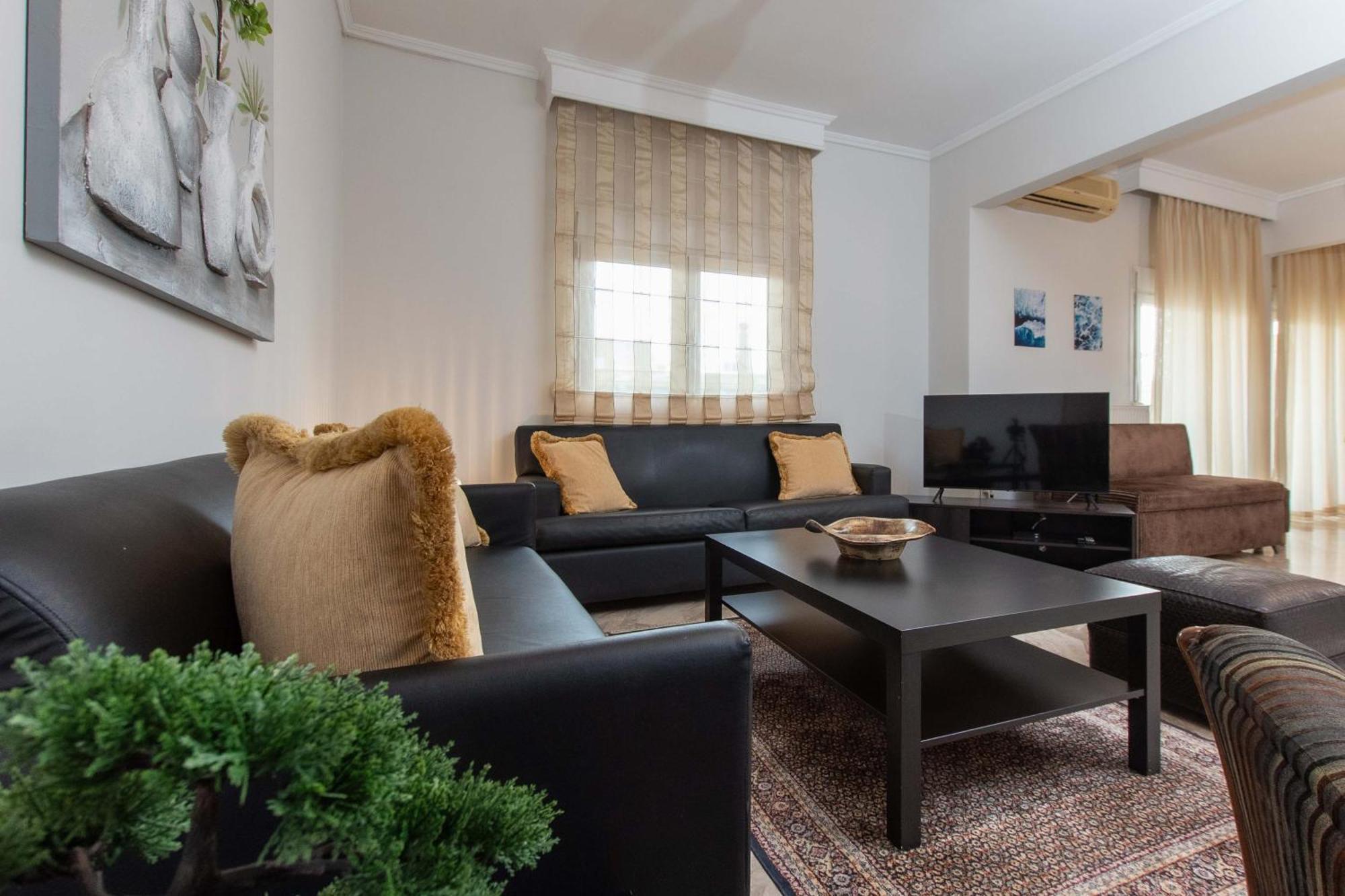 My House Apartment Tesalonika Bagian luar foto