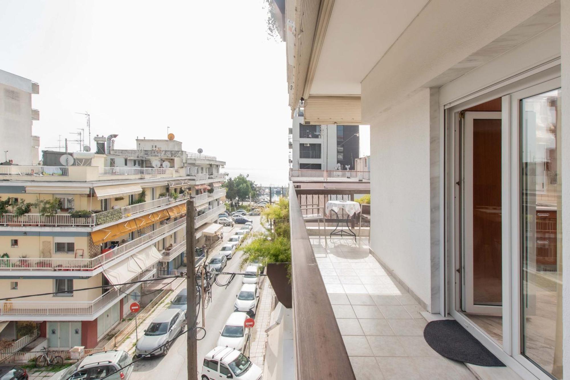 My House Apartment Tesalonika Bagian luar foto