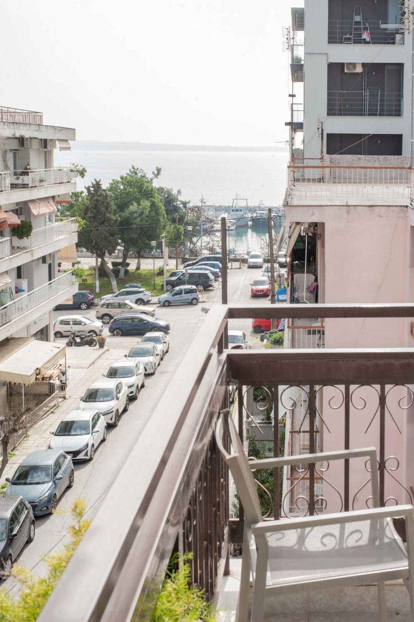 My House Apartment Tesalonika Bagian luar foto
